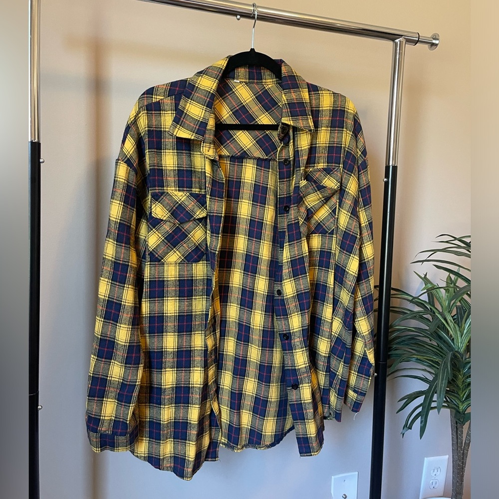 XL Button Up Flannel Shirt